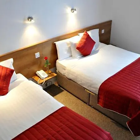 Maple Hotel-3